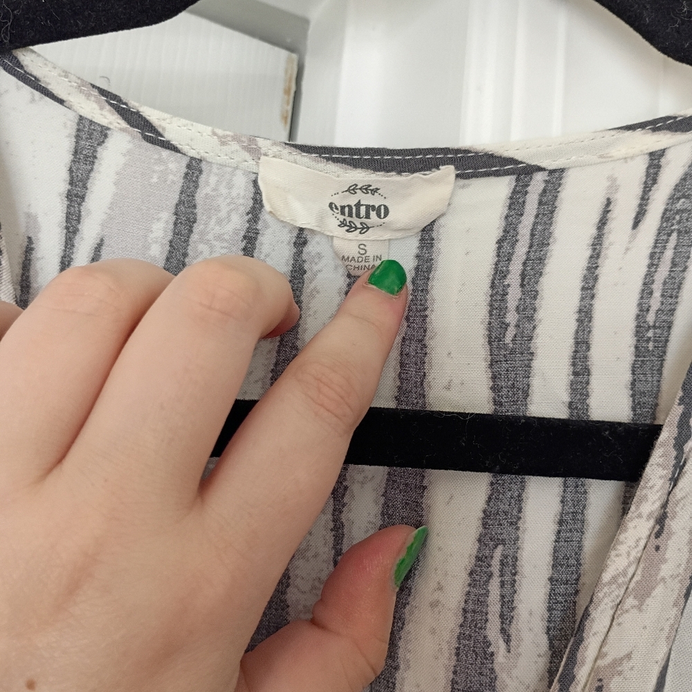 Not Available - Picture 3 of 3